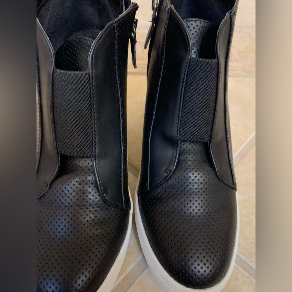 Worn 1X MIA Arianna black wedge ankle boots women’s booties size 10 - Picture 7 of 17